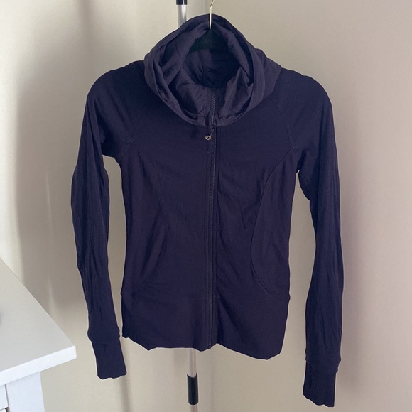 Lululemon Reversible Sweater - Picture 6 of 6